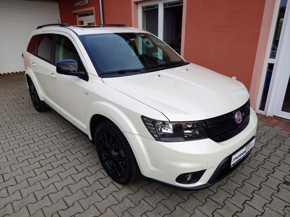 Fiat Freemont 2014 2.0 Multijet Black Code 125kW - 4