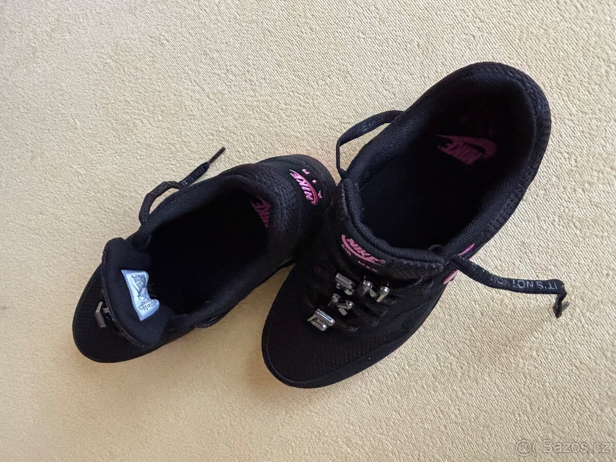 Nike Air Max 1 PRM Valentine's Day Black - 4