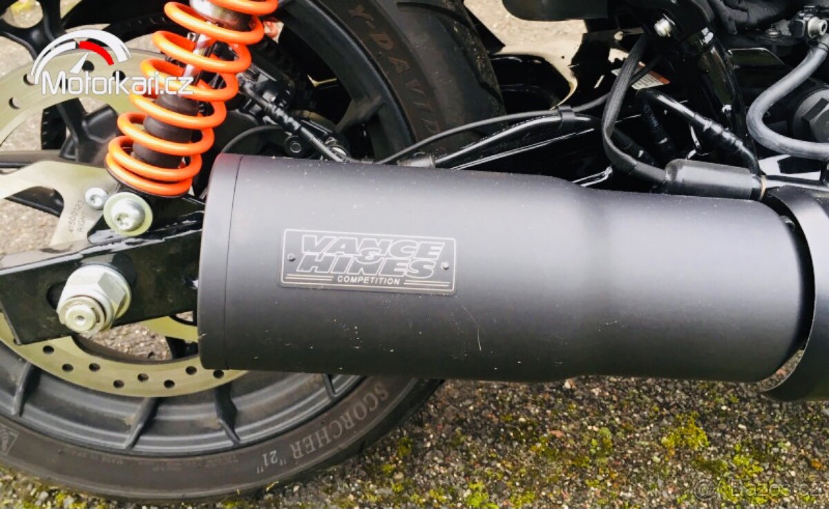 Harley Davidson Street Rod 750 - 4