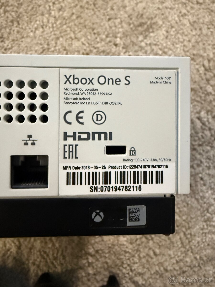 XBOX ONE S - 4