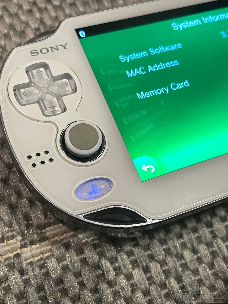 PS VITA PCH-1001 - OLED biela - 4