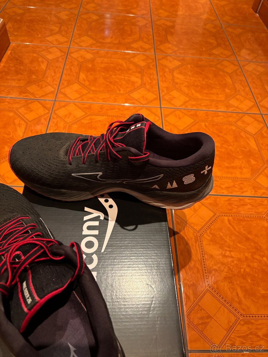Mizuno Wave Rider 26 - 4