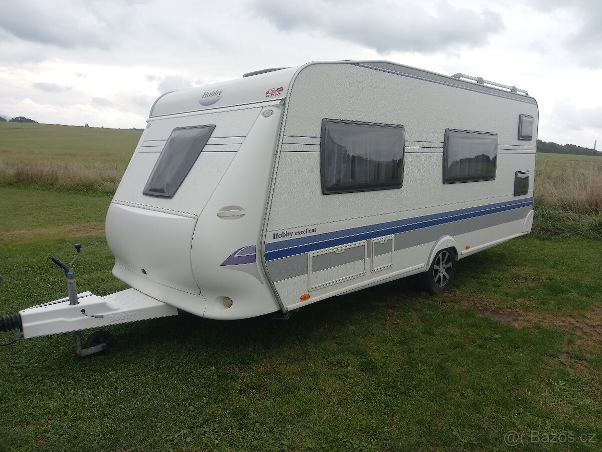 Prodám karavan HOBBY EXCELLENT 500 KMFE - 4
