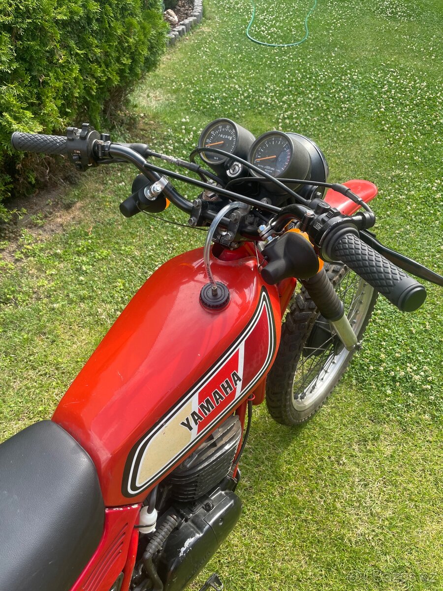 Yamaha DT 400 s TP - 4