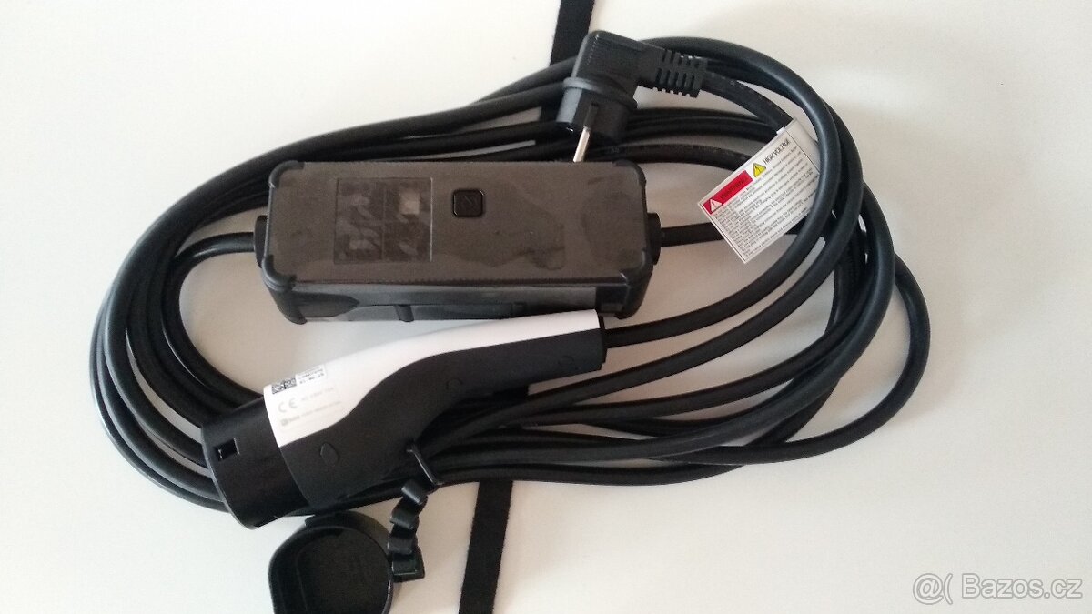 Nabíječka elektromobilů TYP2, 6-12A, 2,7kW - 4