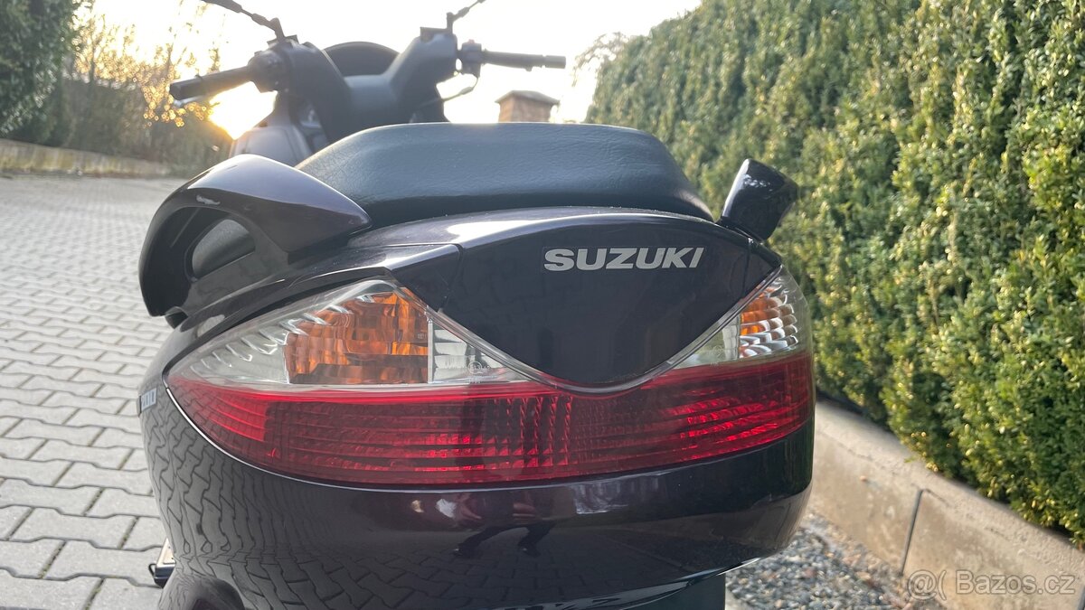 Suzuki BURGMAN 200 - 4