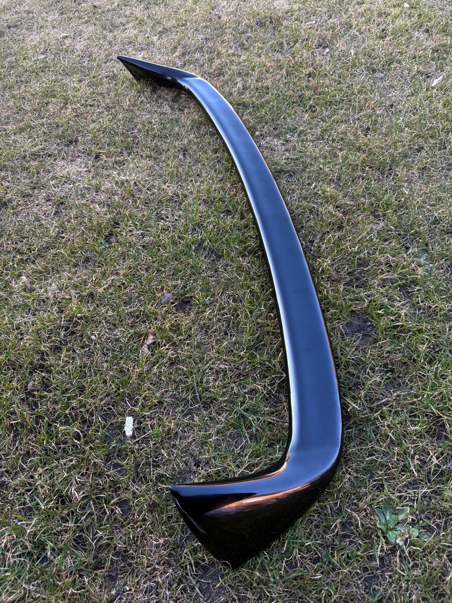 Křídlo BMW E87 - 4