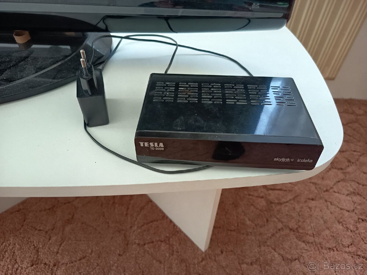 Televize Panasonic TXP42X10Y + Tesla TE 3000 - 4