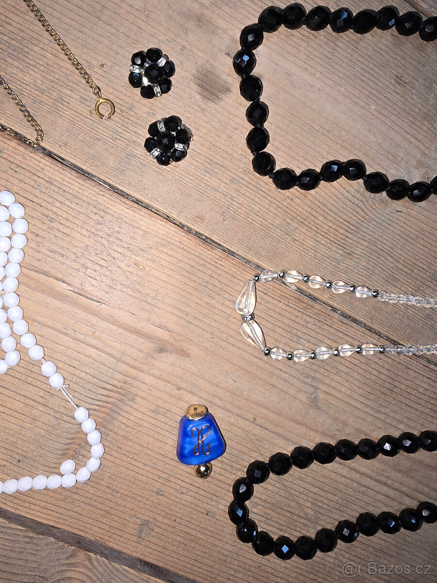 Staré korále náhrdelníky - 4