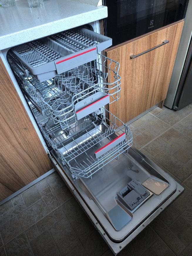 Myčka nádobí BOSCH Serie 4 - 4