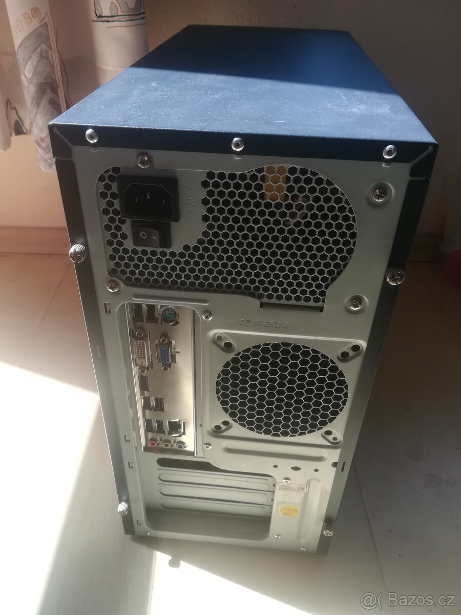 Počítač Intel Core i3 530 8GB RAM - 4