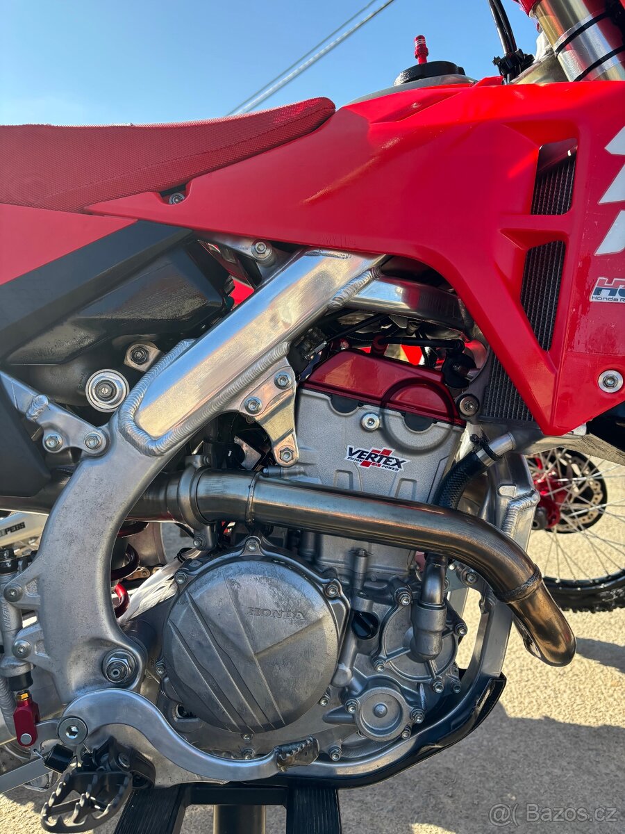 Prodám Honda CRF250R, r.v. 2022