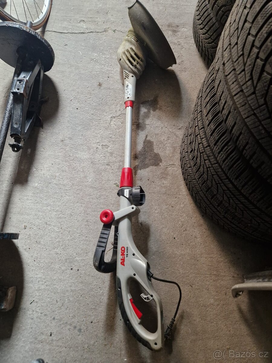 Prodám elektickou vyžínačku - 4