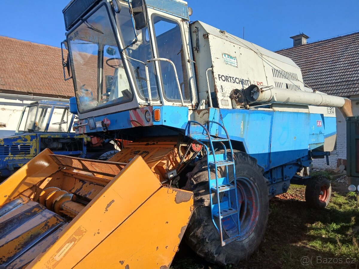 E 512, kukuřičná výbava - 4