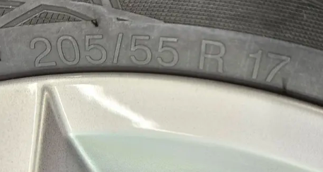17" ŠKODA 5x100 ET39 6.5J Vredestein 205/55 R17 - 4