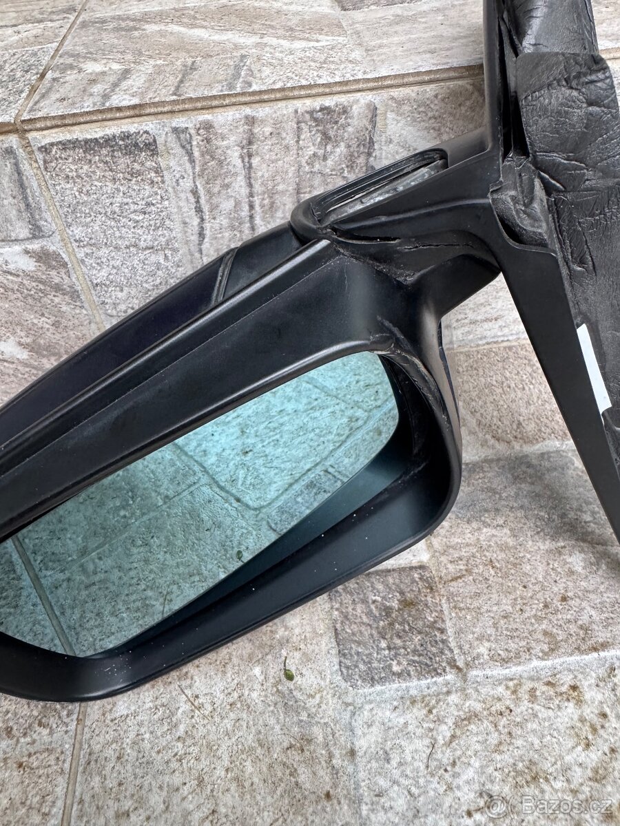 Právě zrcátko bmw e46 - 4