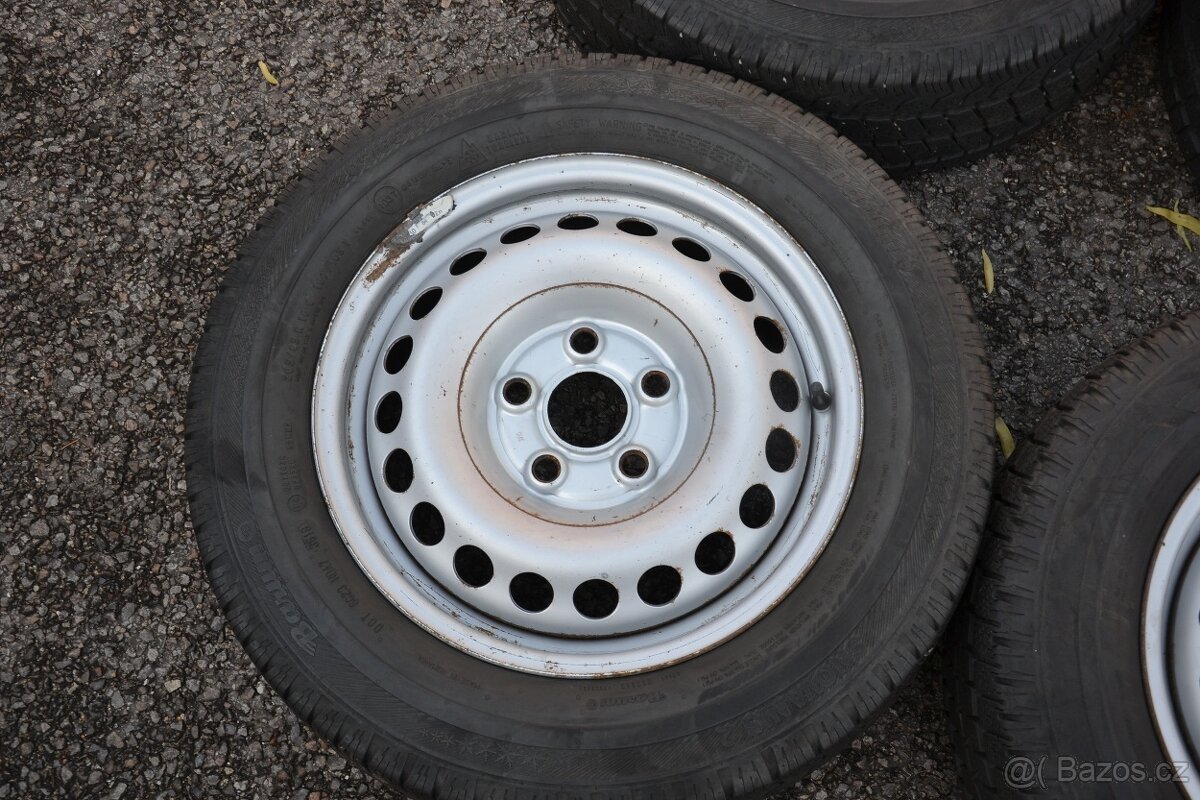 VW T5,T6 (6.1) - Sada pěkných zimních kol 205/65R16C zánovní - 4