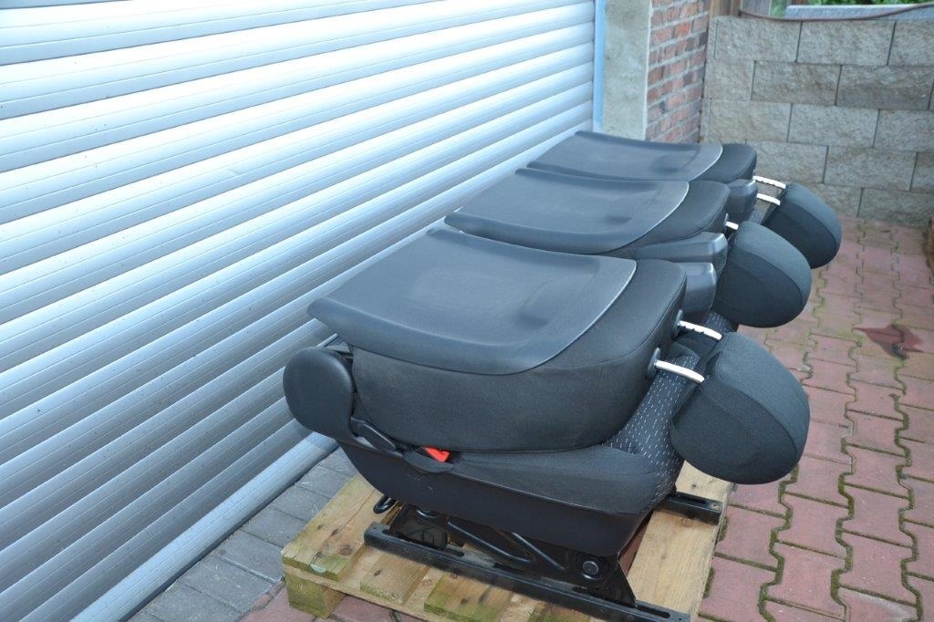 Mercedes - Benz Vito 447 posuvná sklopná sedačka - 4