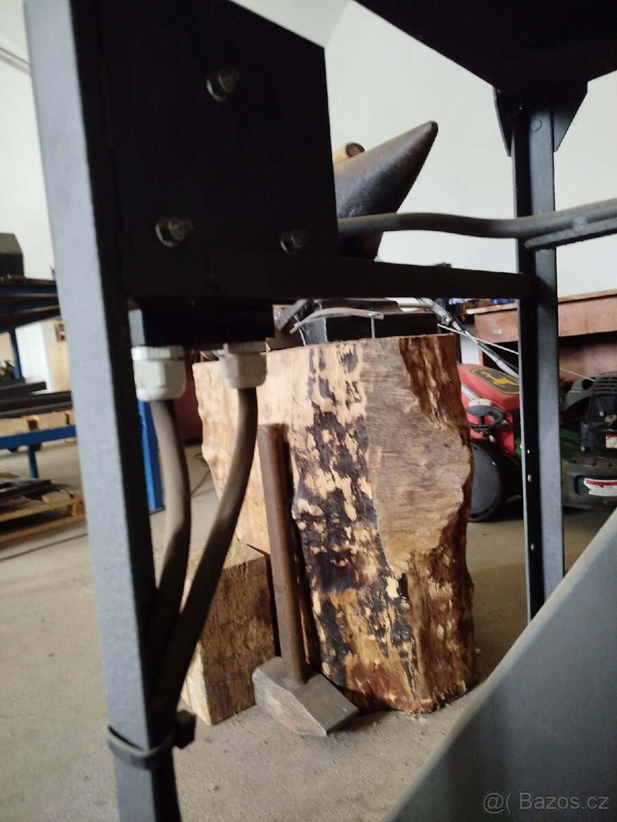 Elektrická /polní výheň - 4