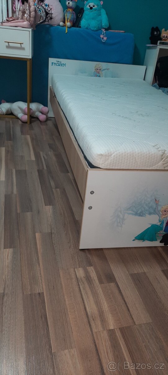 Dětská junior postel Disney Frozen - 4