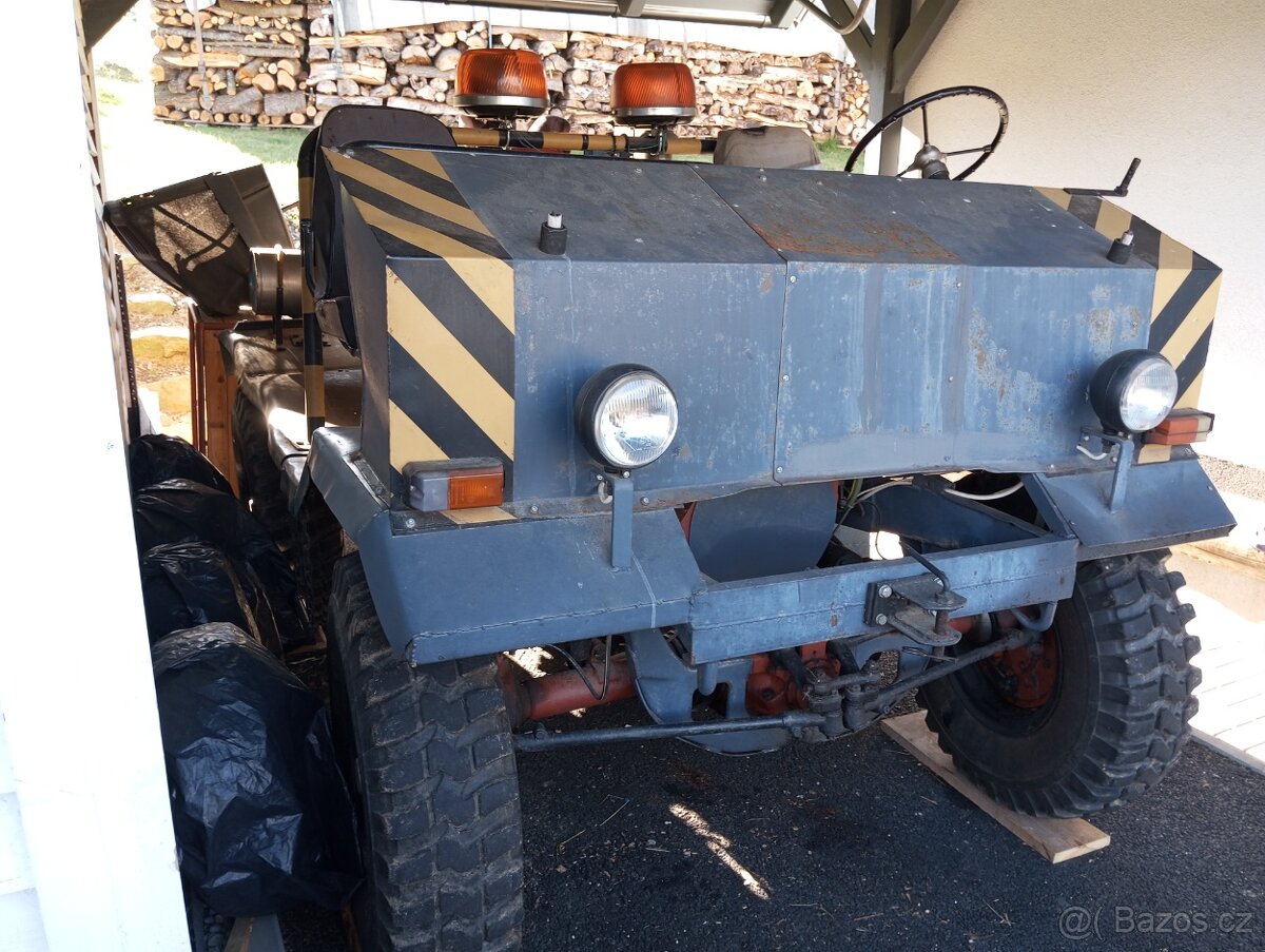 Traktor podvozek tatra 805 - 4