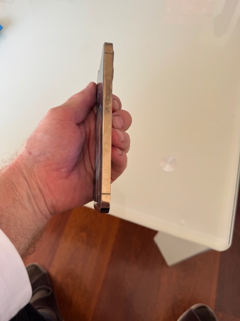 PRODÁM IPHONE 12 PRO 128GB - 4