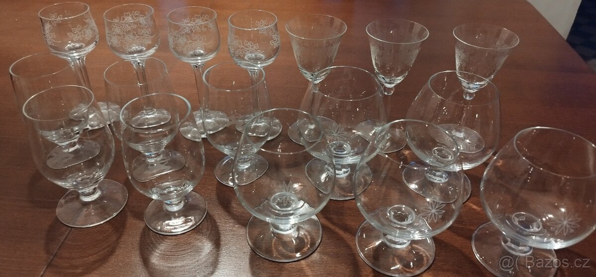 Skleničky a keramika - 4