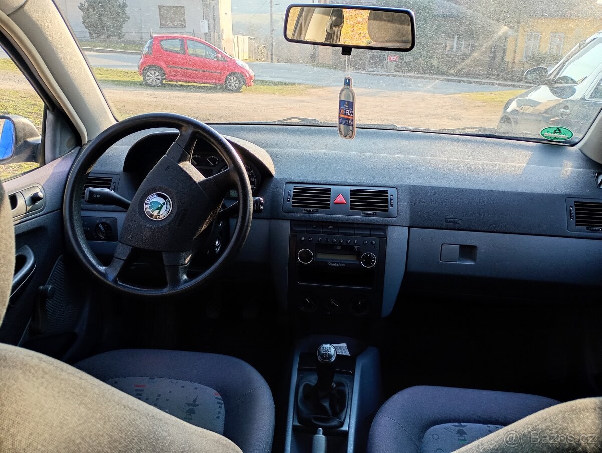 Škoda fabia 1.4 16V - 4
