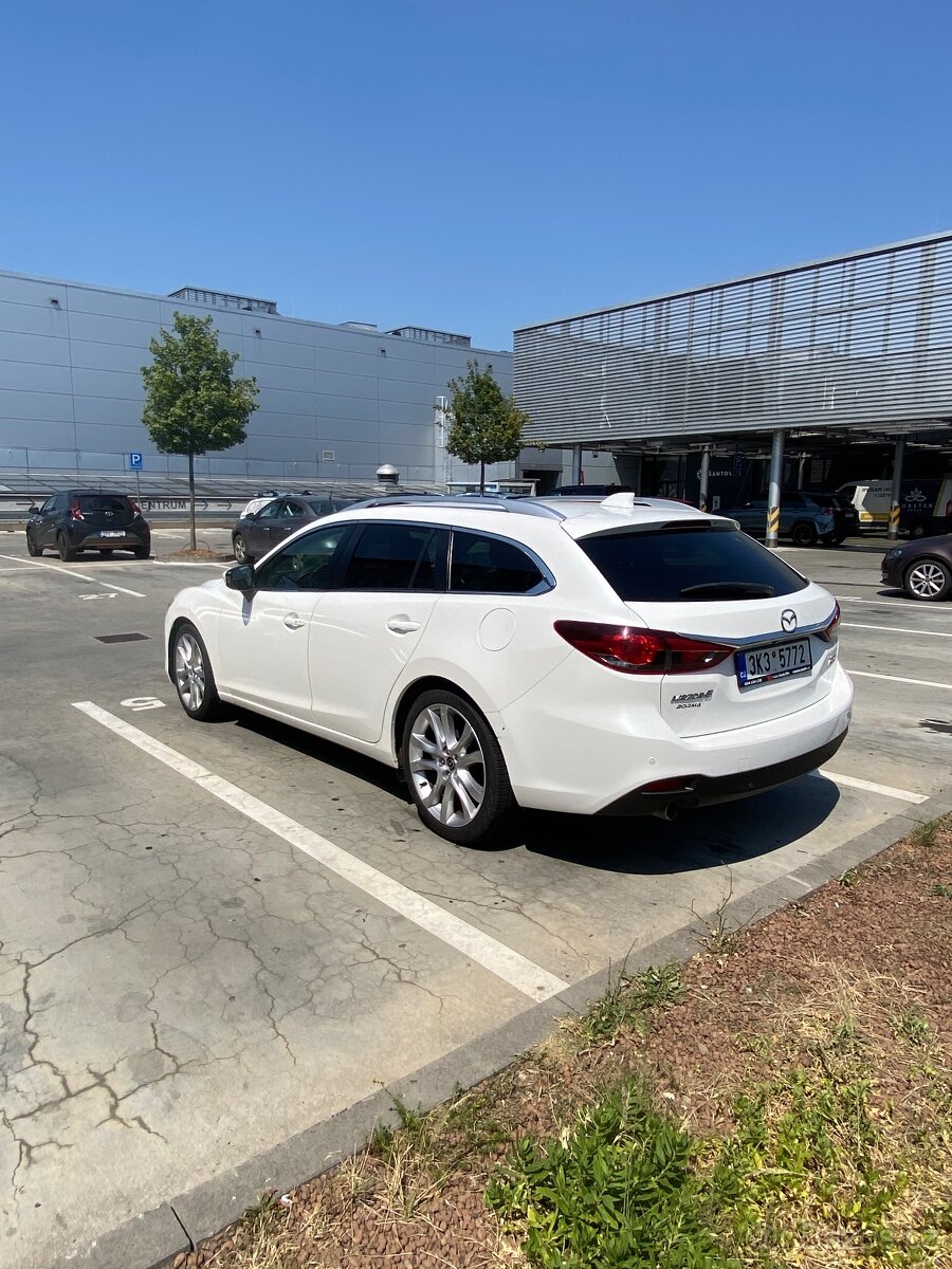 Mazda 6 - 4