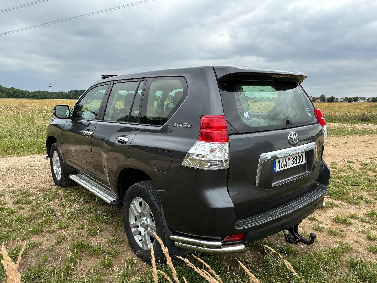 Toyota Land Cruiser Prado 150,Manual,241.000 najeto,TOP stav