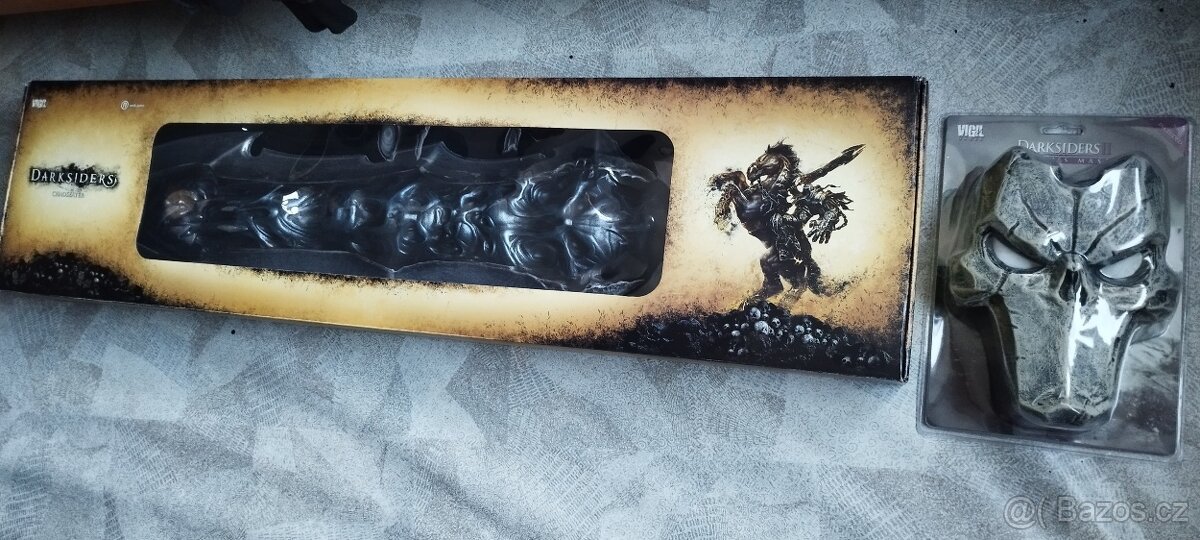 Darksiders sošky/figurky maska 1:1 replika meče - 4