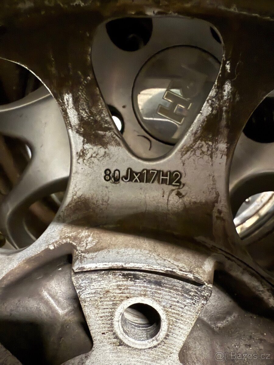 ALU kola RH Tecnic 5x112 8J ET55 r17 podložky 5x110 - 4