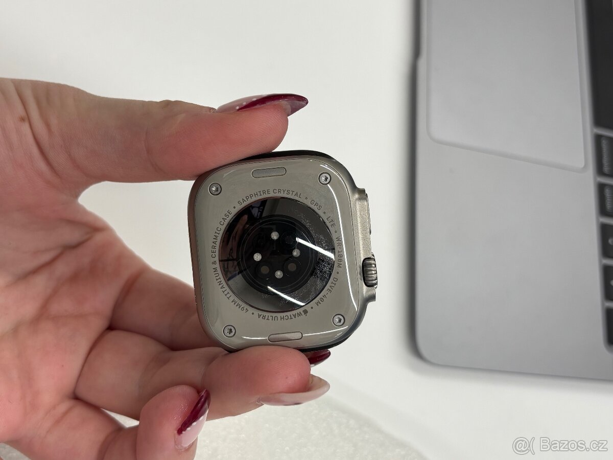 Apple Watch Ultra 2 49mm - 4