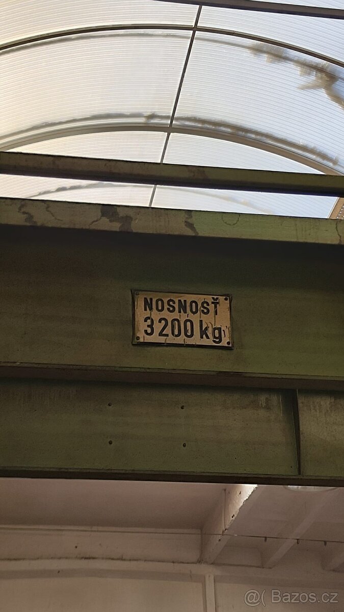 Portálový mostový jeřá 3,2t - 4