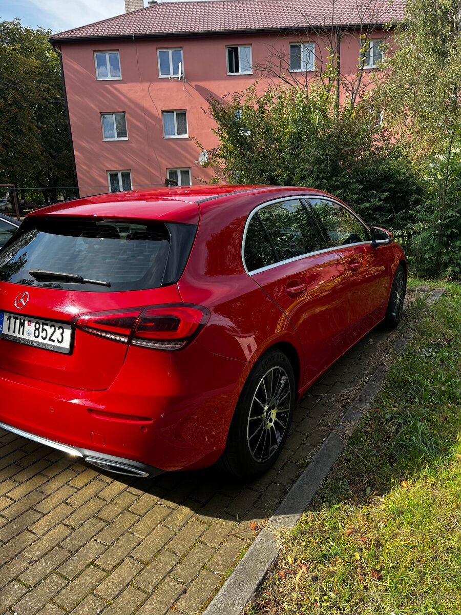 Mercedes - Benz A180 - 4