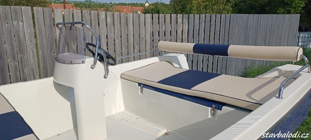 Motorový člun, loď - 4