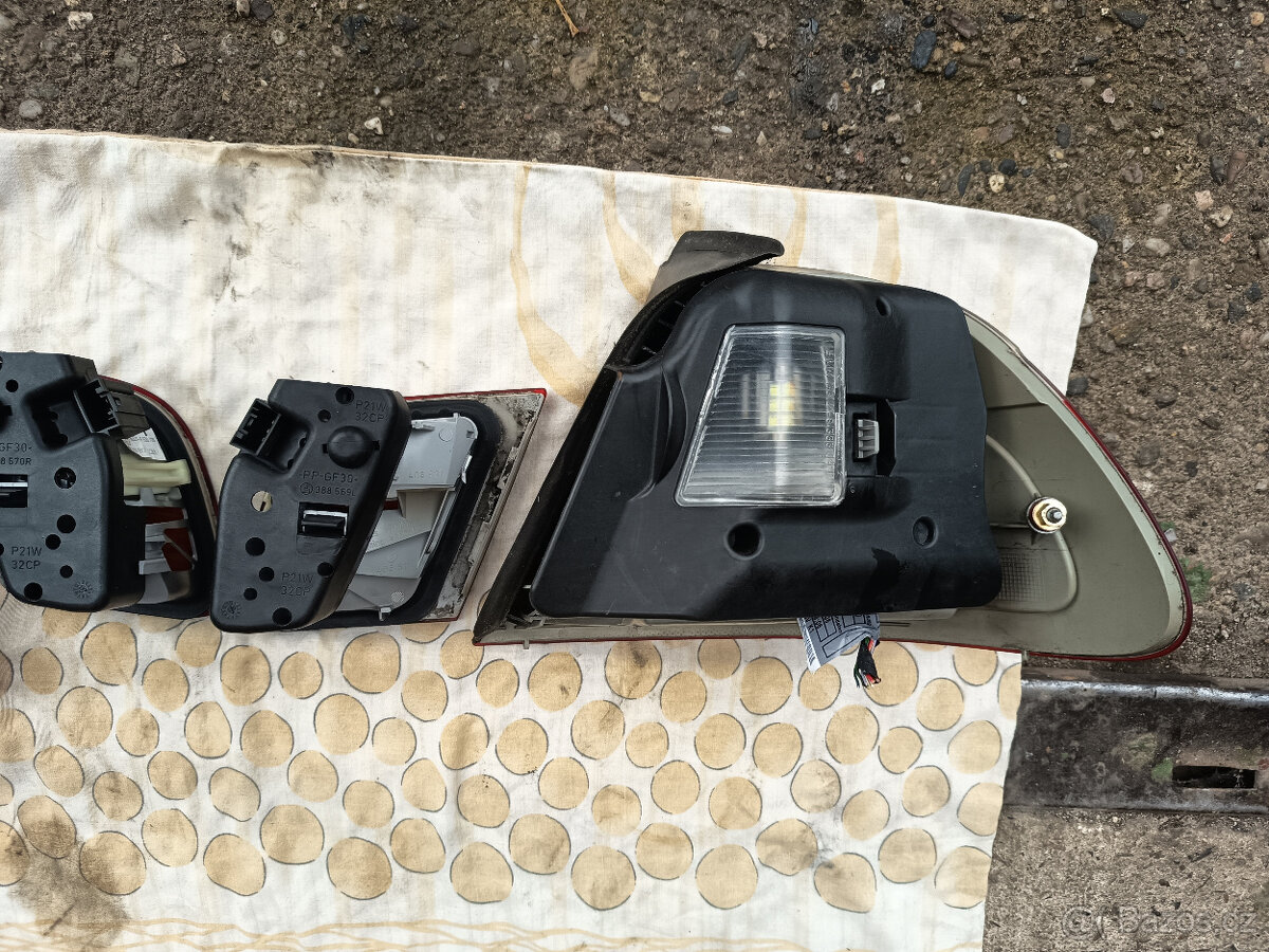 BMW E46 Cabrio diodové zadní světla - 4