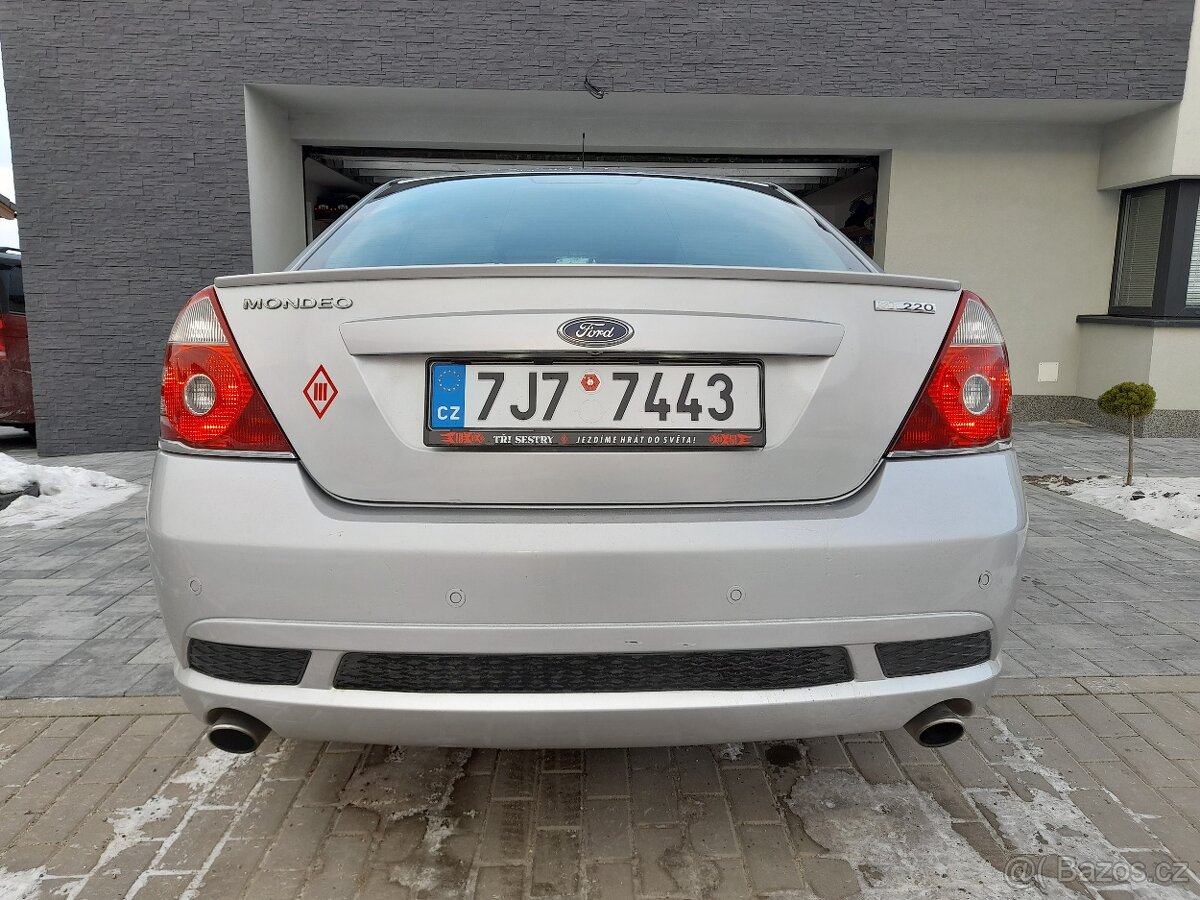 Mondeo ST 220 SEDAN - 4