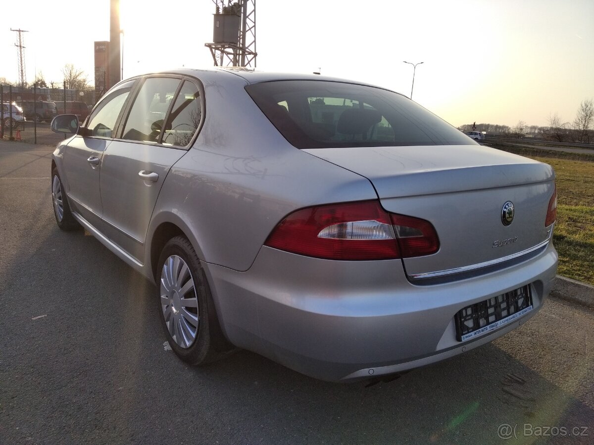 Škoda Superb 1.6 TDi-77kw - 4