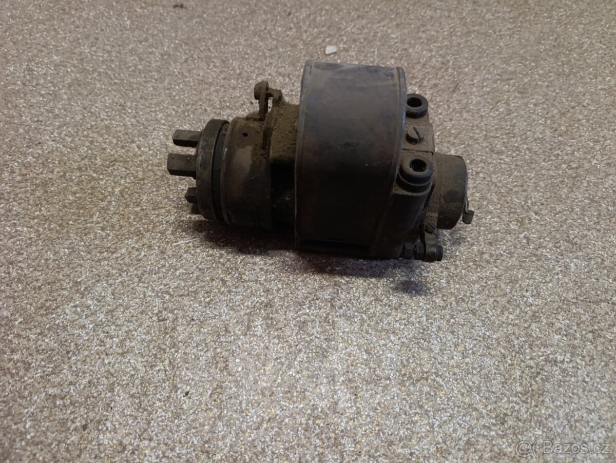 Převodovka + magneto Tatra 11-12 - 4