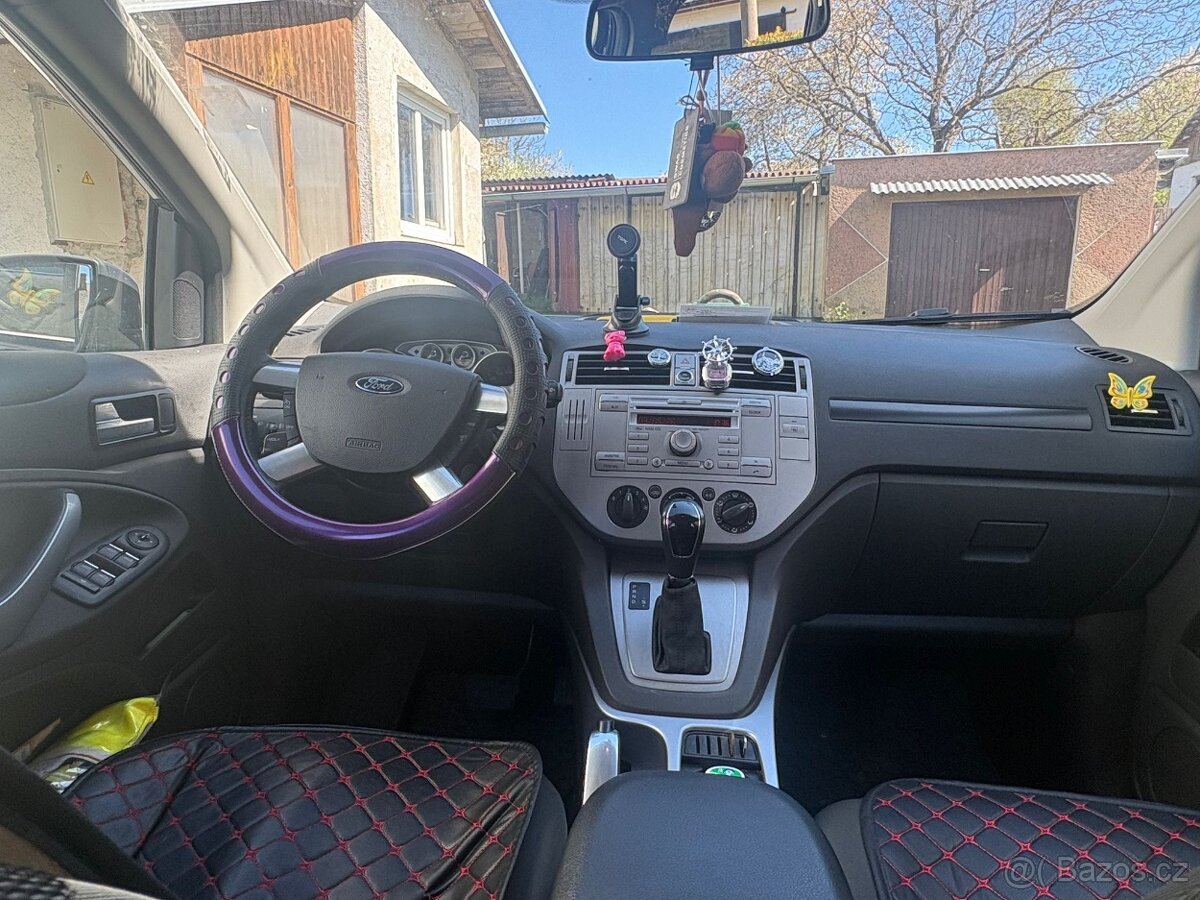 Ford kuga - 4