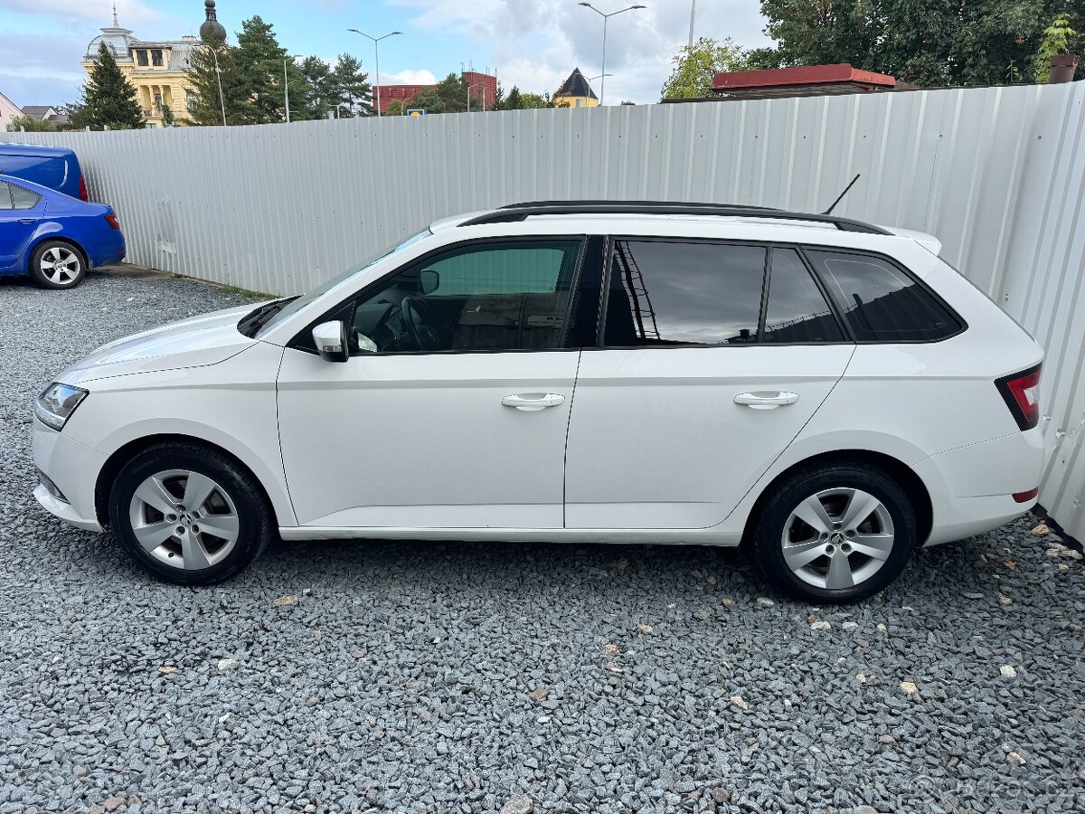 Škoda Fabia 1,0 TSI,81kW,DPH,1.maj,původČR - 4