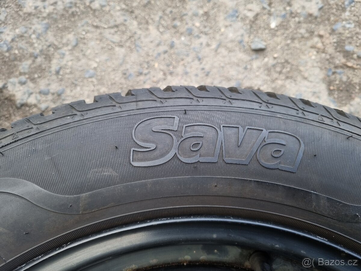 Kola ZIMNÍ Škoda Octavia 4 Golf 7 205/60 R16 5X112 ET46 - 4