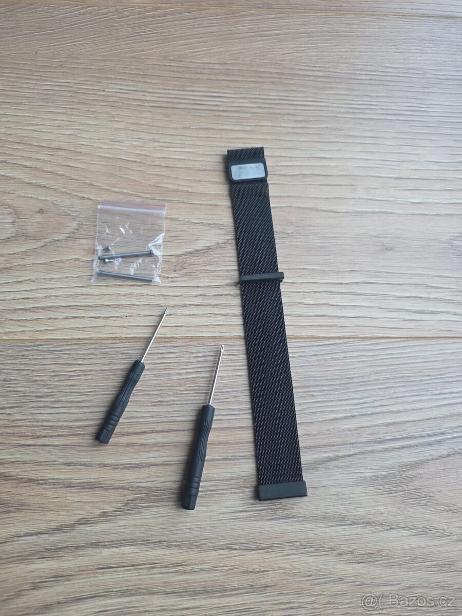 Garmin Fenix 3 HR s příslušenstvím - 4