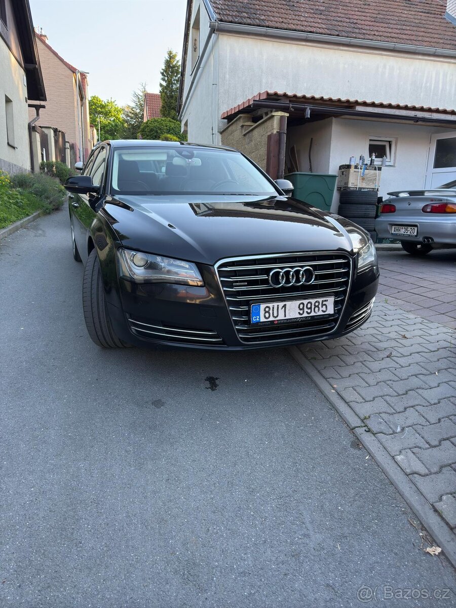 Audi A8,3.0tdi,184kw,250ps,model 2013,max vybava,20alu - 4