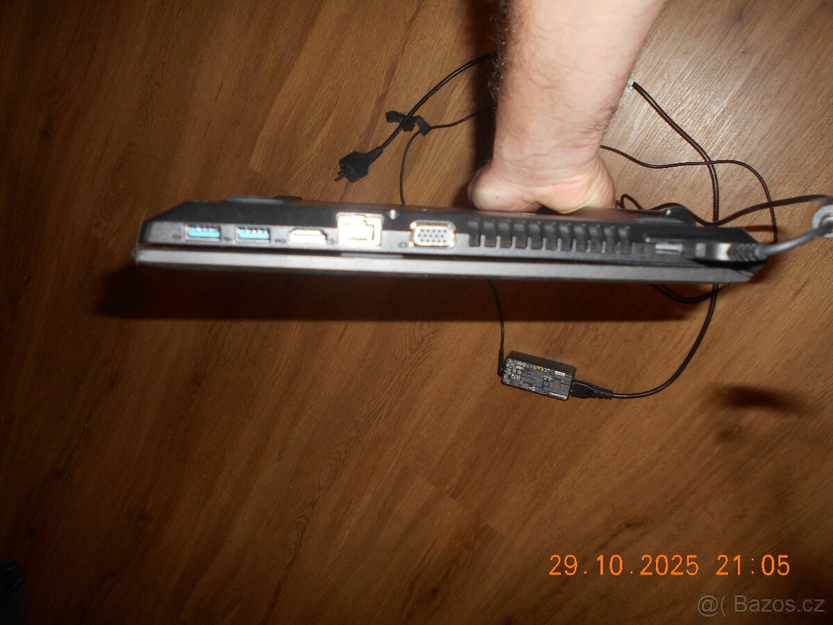 Notebook Lenovo E50- i5, 4GB RAM, 320GB HDD, GK 5500, DVDRW - 4