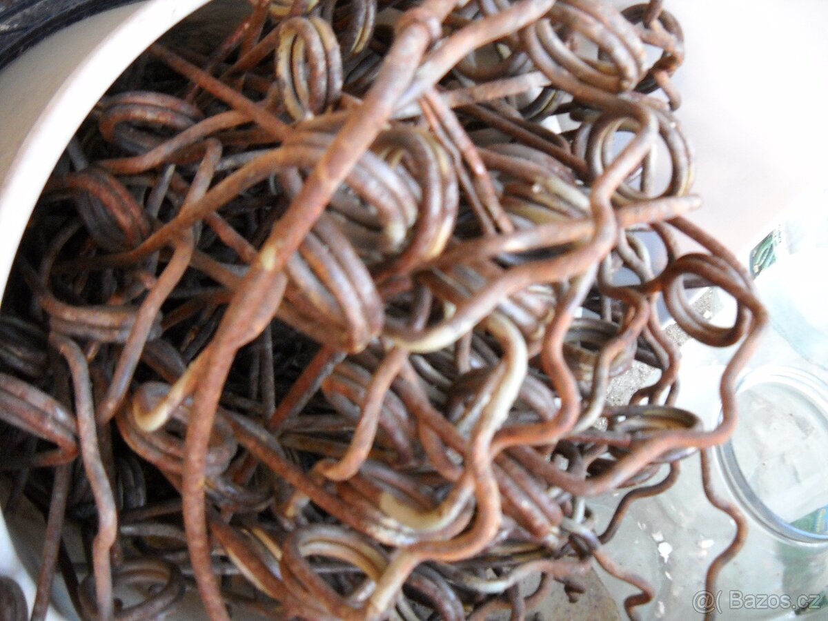 E 512-514 díly žací lišty - 4