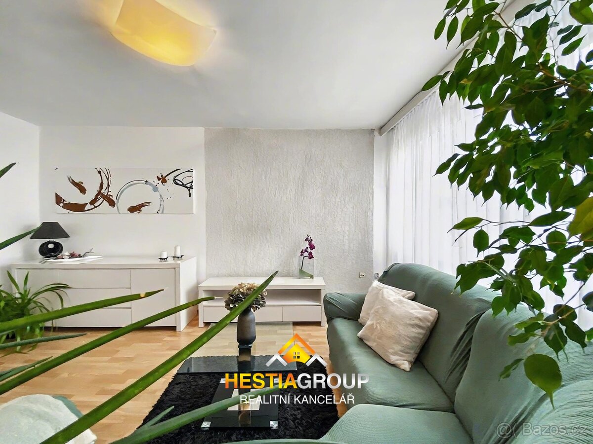 Prodej prostorného bytu s lodžií, 3+1 78 m², Pardubice - Pol - 4