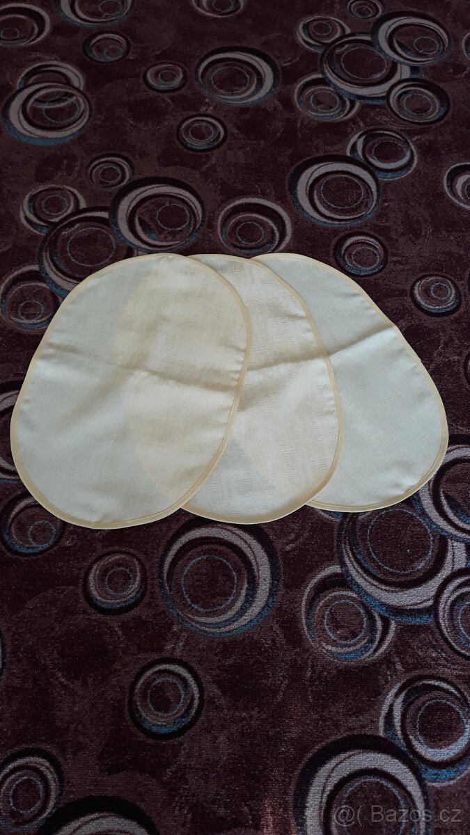 Ubrus 2ks, krajkové dečky 3ks, oválné prostírání 3ks - 4