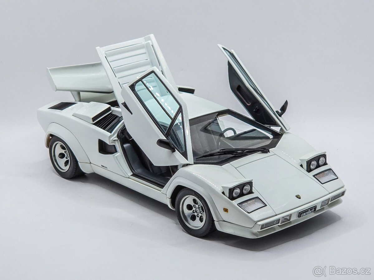 Lamborghini Countach 5000s 1:18 Autoart - 4